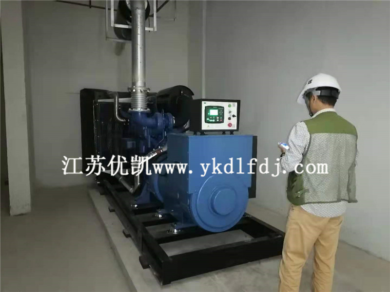 2021年6月30日，玉柴600KW柴油發(fā)電機(jī)組交付廣西南寧某中學(xué)使用